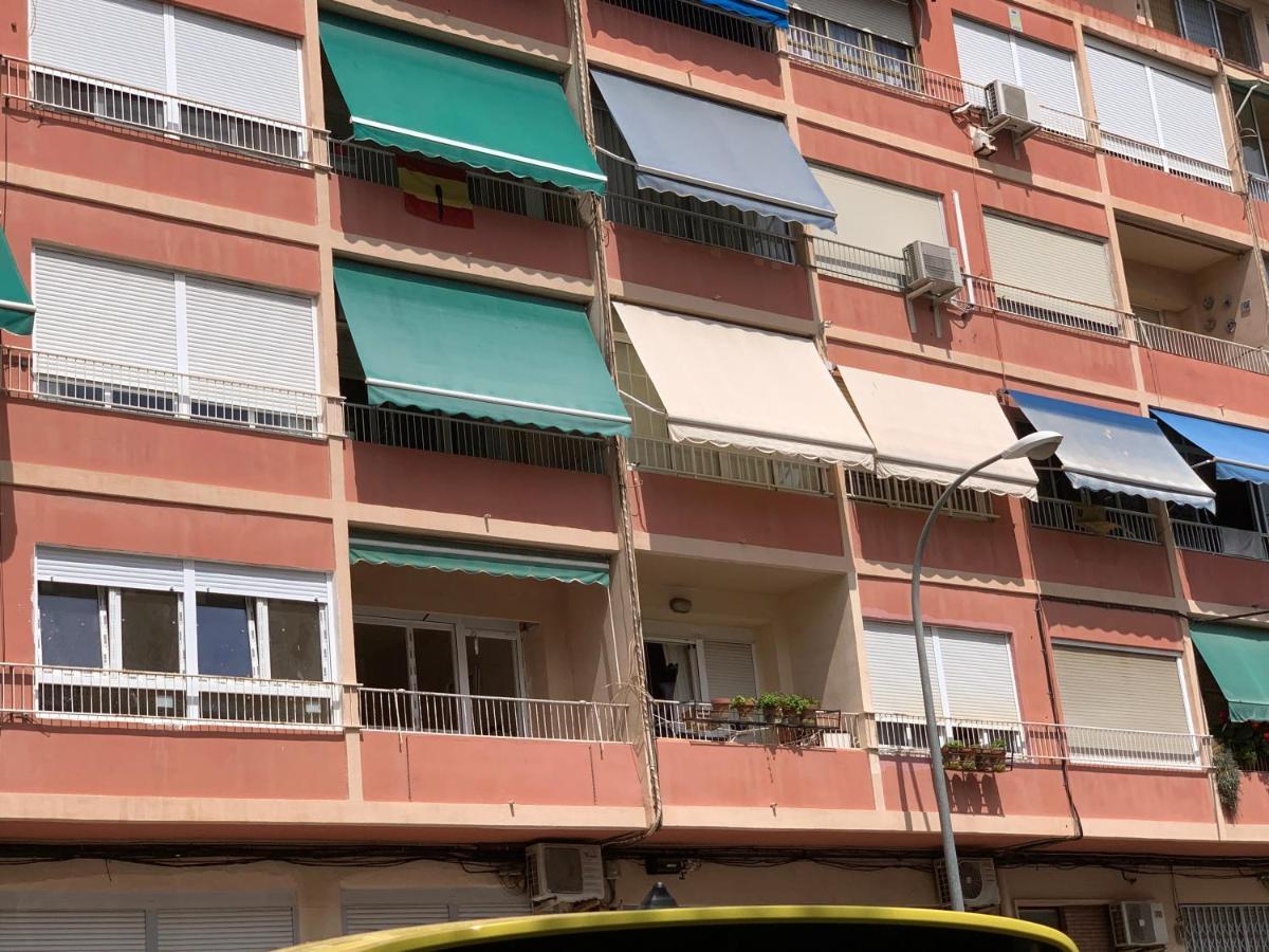 Haroldo Parres 17 Alicante Exterior foto